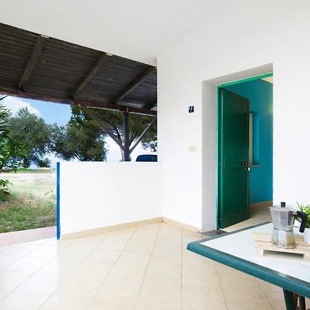Awesome In Zambrone With House Sea View Ferienhaus