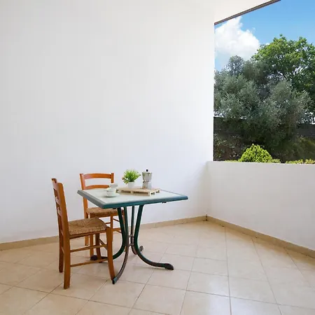 Ferienhaus Awesome In Zambrone With House Sea View Zaccanopoli